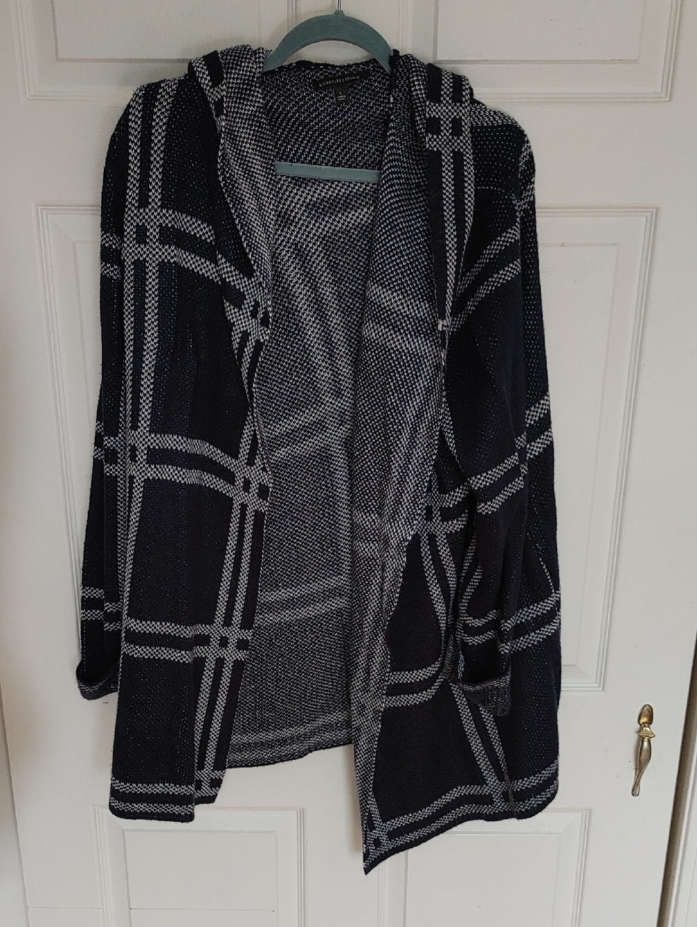 Signature Studio Open-Front Hooded Plaid Cardigan - Black & Gray